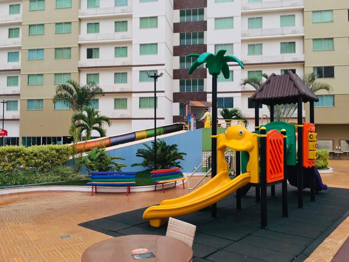Prive Riviera Park Hotel Caldas Novas - Lindo Apartamento Inteiro Para 4 Pessoas Ngoại thất bức ảnh